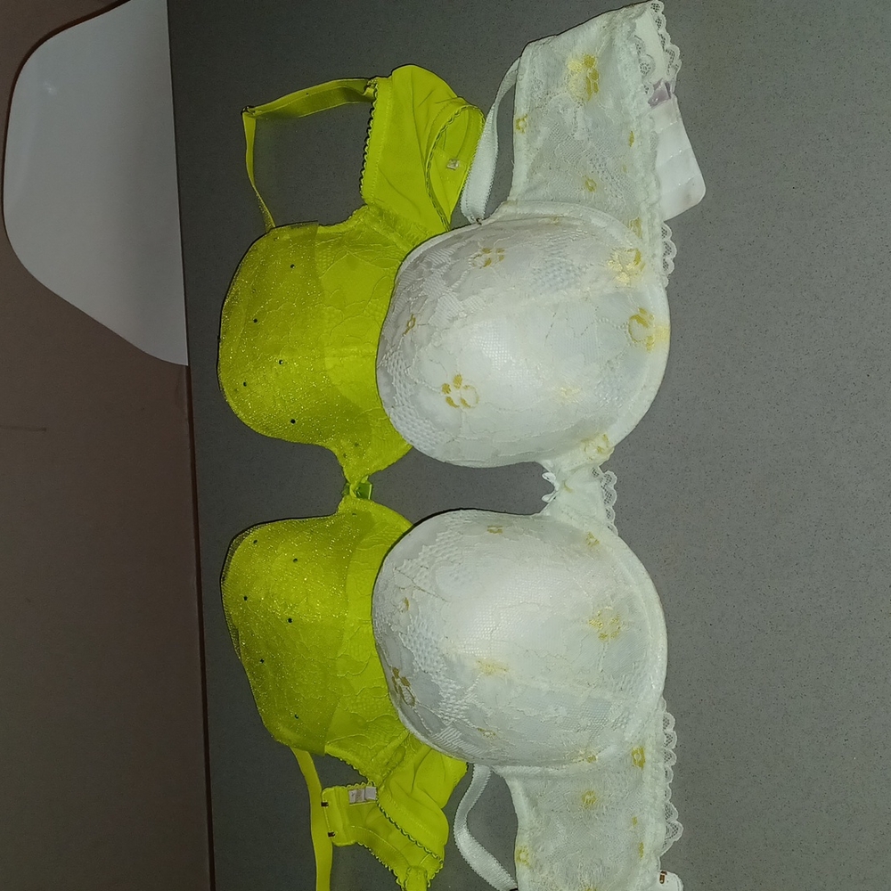 Savage x fenty bras